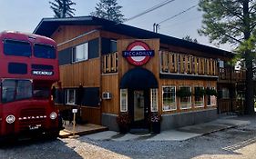 Piccadilly Motel